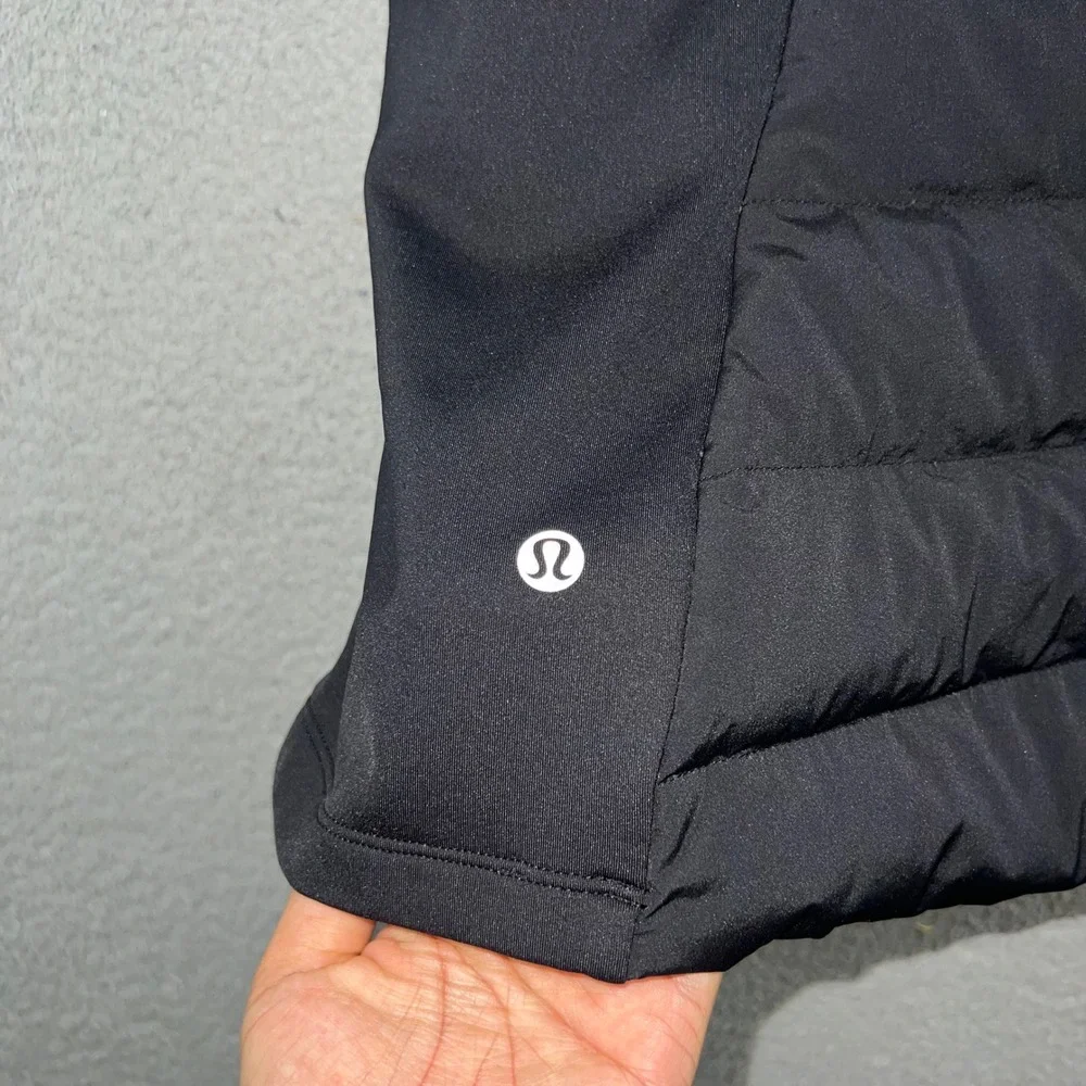 Lululemon Black Quilted Running Vest Full Zip Reflective Insulated Womens Size 6